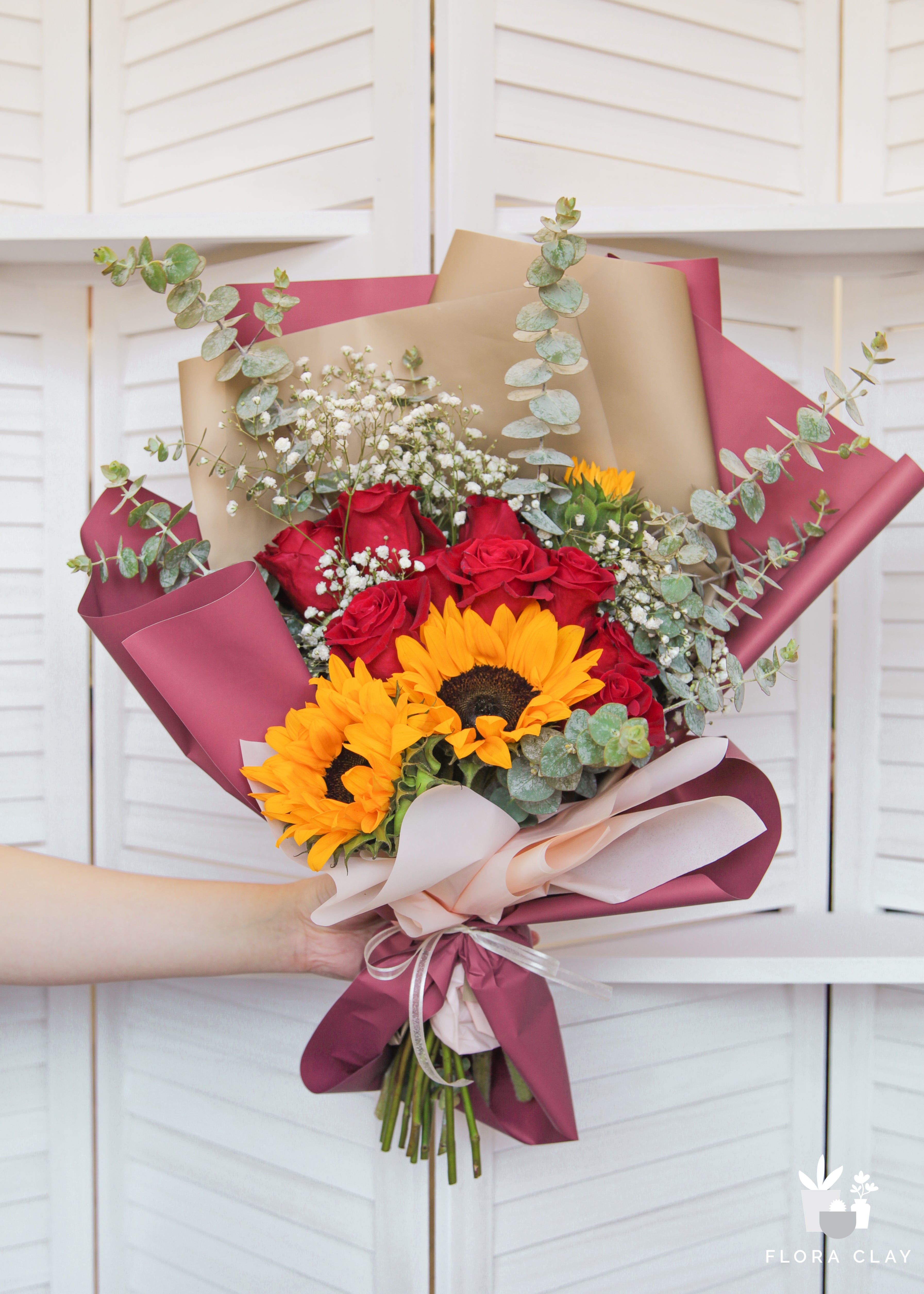 red-and-gold-flower-bouquet-floraclay-4.jpg